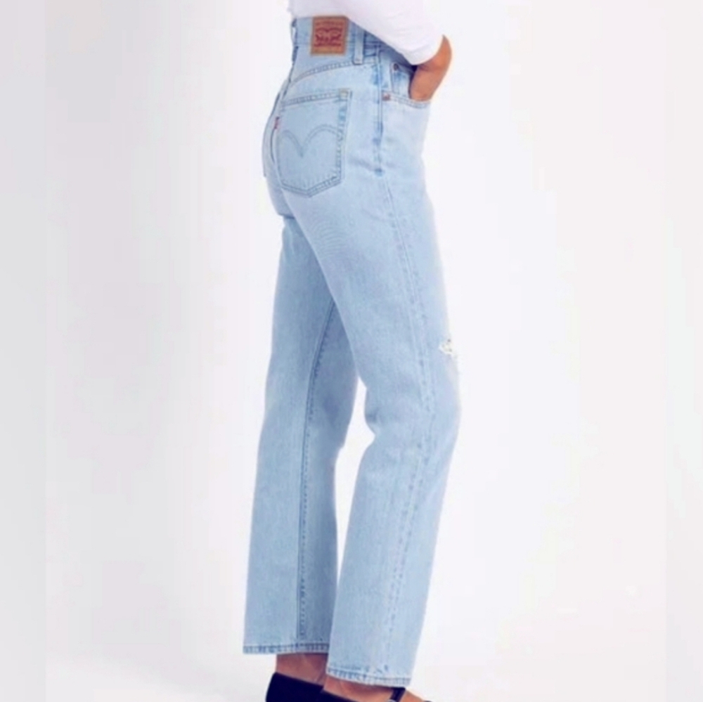 Levi's 501 Ripped High Waist Straight Leg Jeans NWT SZ 27 - Picture 11 of 12